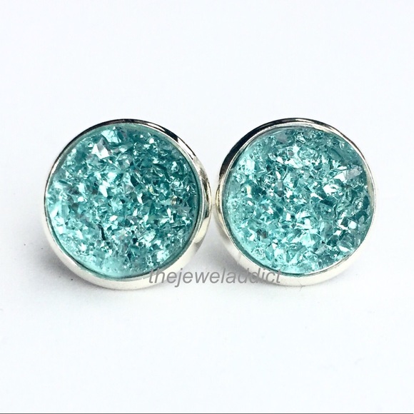 3 for 15🎀 Aqua-mint chunky Druzy style studs - Picture 2 of 7
